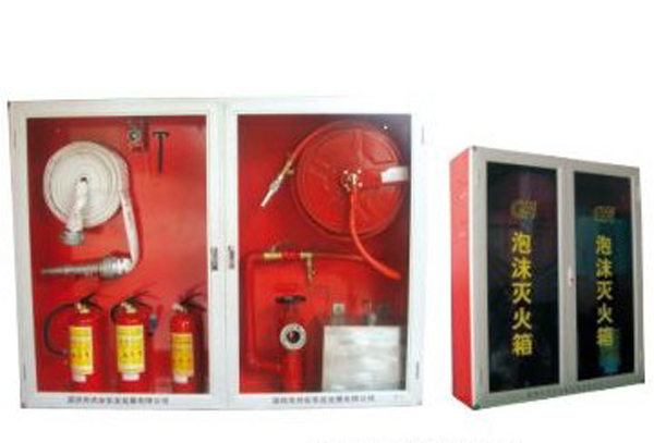 ��ĭ����˨��